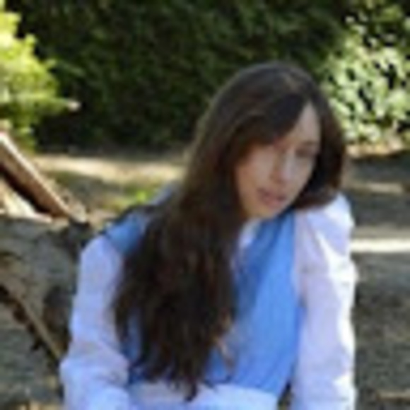 Meet your Posher, Ruth - Picture 1 of 1